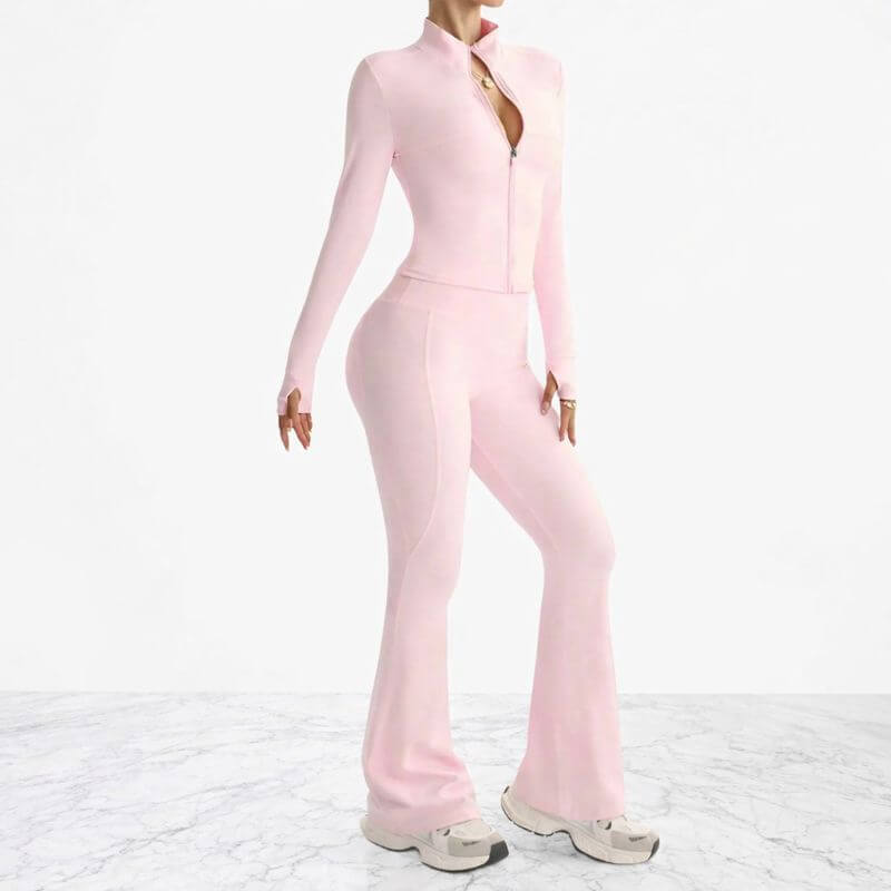 AeroFlare – Hurtigtørkende treningssett for kvinner med slim fit-jakke og utsvingte tights for yoga, trening og hverdagsbruk