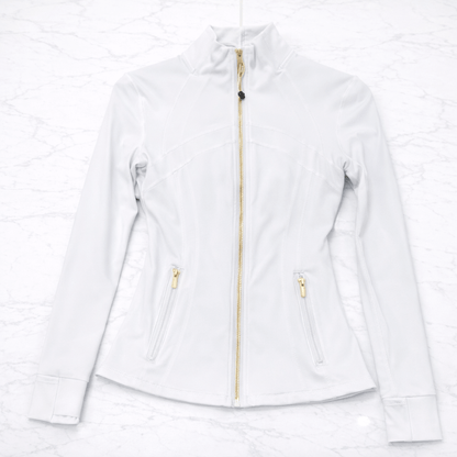 SilkMotion – Schmale Yoga- und Trainingsjacke mit Reißverschluss, schnelltrocknendem Material und flexibler Passform für einen aktiven Alltag