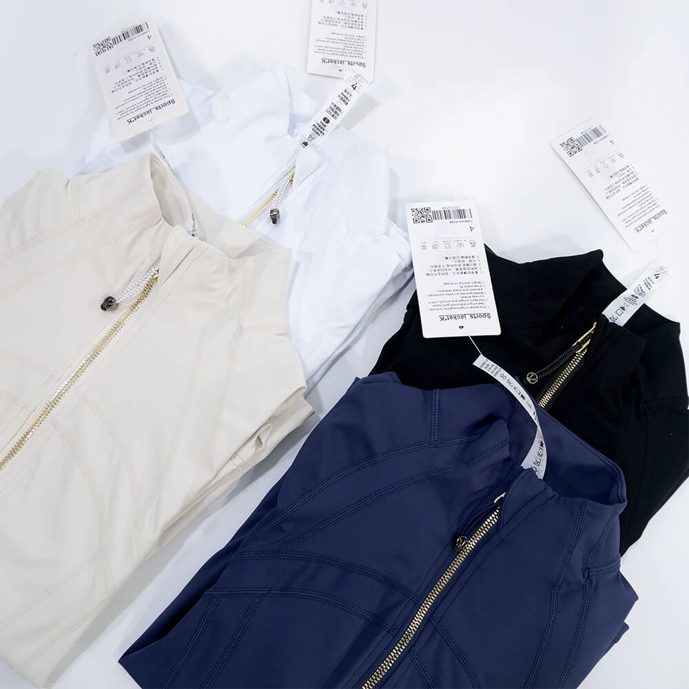 SilkMotion – Schmale Yoga- und Trainingsjacke mit Reißverschluss, schnelltrocknendem Material und flexibler Passform für einen aktiven Alltag