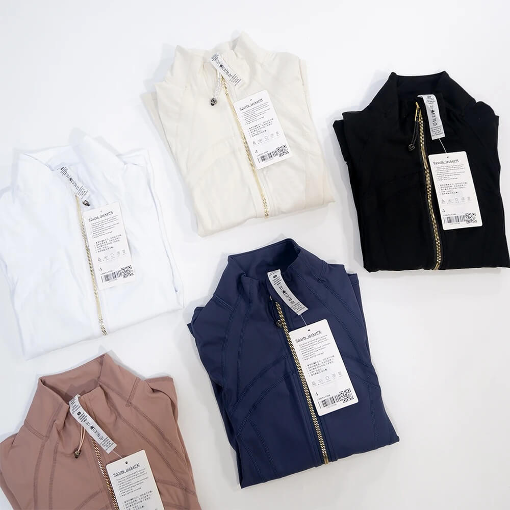 SilkMotion – Schmale Yoga- und Trainingsjacke mit Reißverschluss, schnelltrocknendem Material und flexibler Passform für einen aktiven Alltag