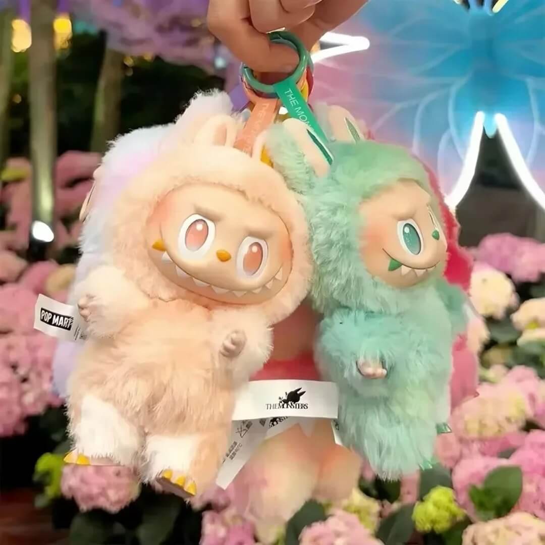 FuzzLebu - Nyckelring Tredje Generationen – Big Into Energy Samlarfigur Karaktärsserie med 7 Färgteman